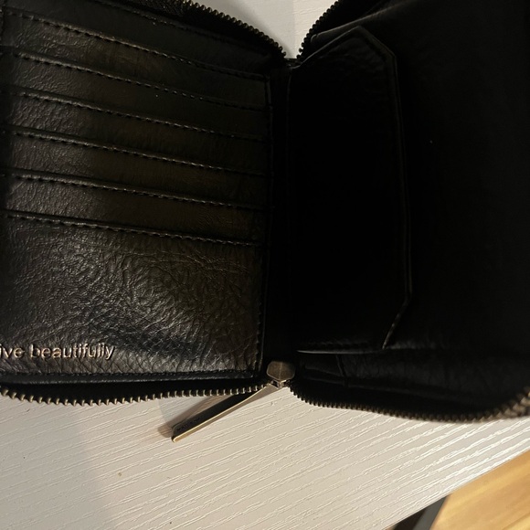 Matt & Nat Loy Black Wallet - Picture 2 of 6